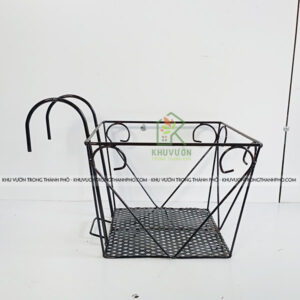 Giá Sắt Vuông Treo Chậu Hoa Ban Công